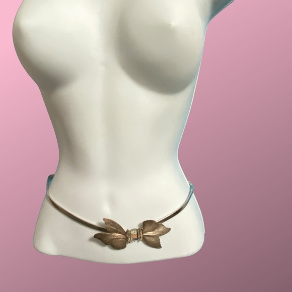 Silver Tone Flower Stretch Belt - Picture 5 of 10